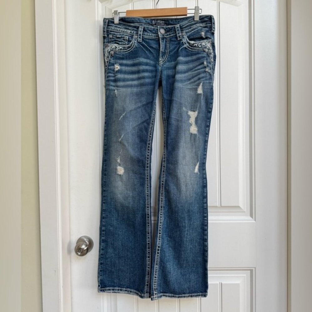 Silver Jeans Co Tuesday Low Boot Jean with Sparkle Detail. 30 x 33 (measures 32)